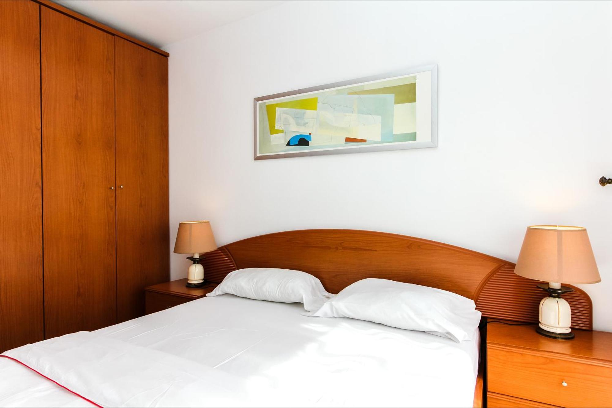 Apartment Arena - โยเรตเดมาร์ ภายนอก รูปภาพ